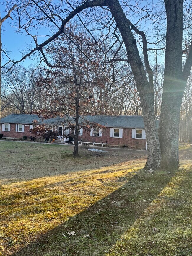 Building Photo - 74 Baxter Rd