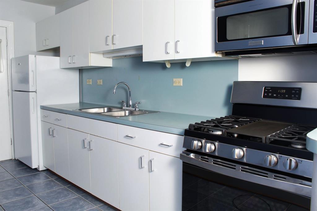 6630 Lawndale St Unit 3, Houston, TX 77023 Room for Rent in Houston