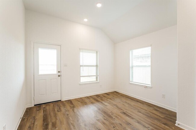 Foto del edificio - 3411 Avary River Ln