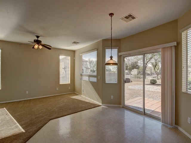 Foto del edificio - 2656 S 89th Dr