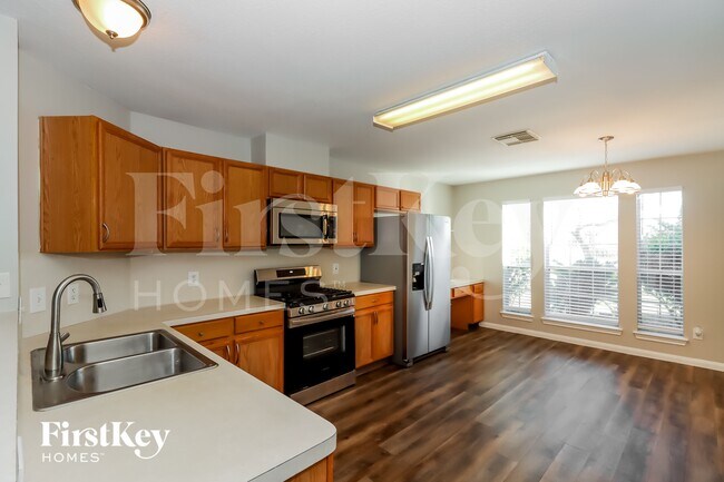 Foto del edificio - 17202 Lilac Vale Ct