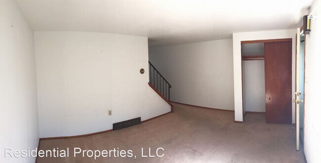 Building Photo - 2 br, 1 bath House - 1 Pamela Drive