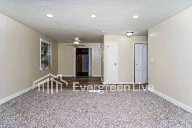 Foto del edificio - 5125 W Stark St