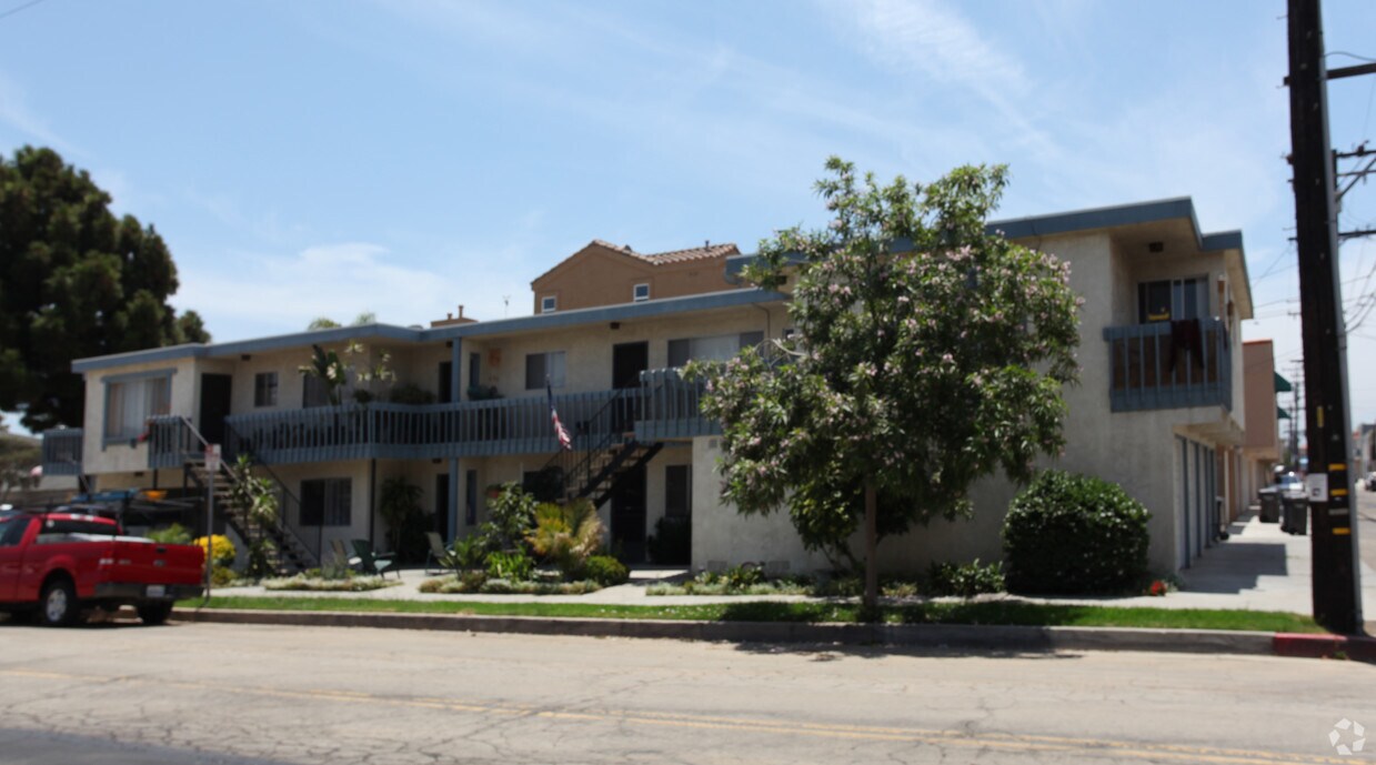 Foto del edificio - 425 13th St