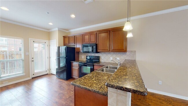 Foto del edificio - 1198 Jones-Butler Rd
