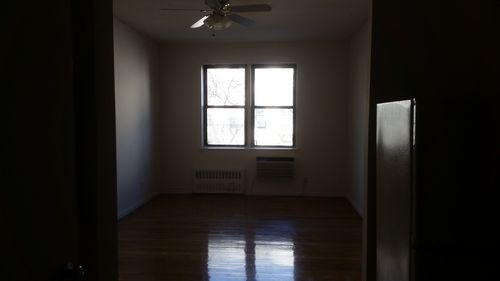 Foto del edificio - 519 E 84th St