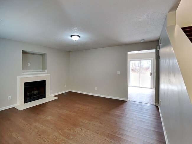 Building Photo - 3428 Ann Franklin Ct