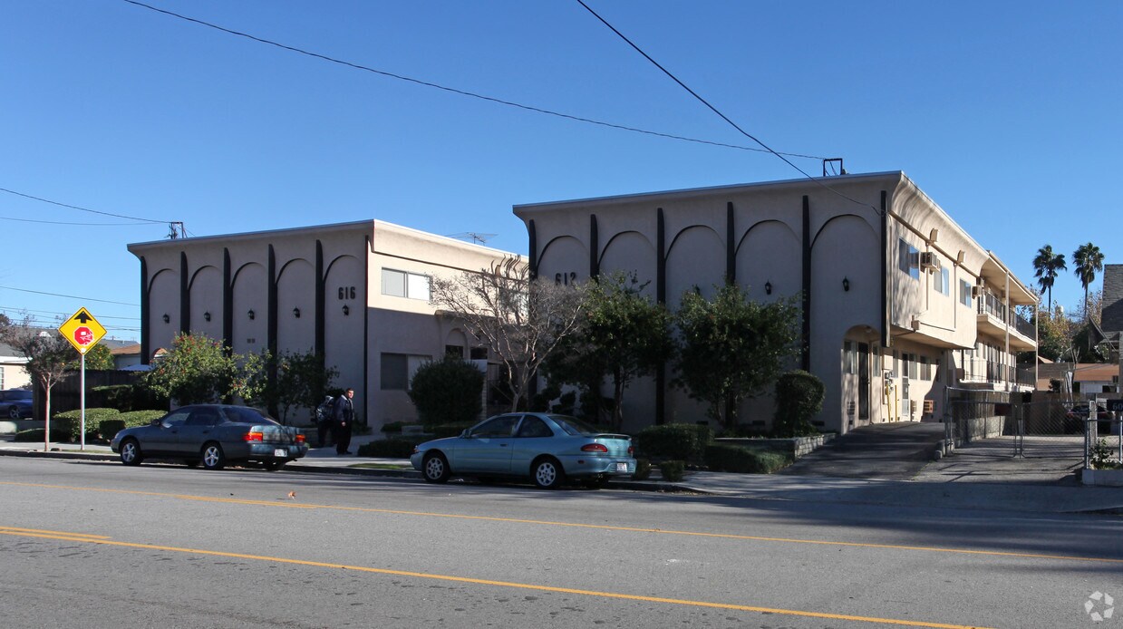 Foto del edificio - 612-616 San Pascual Ave