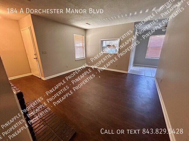 Foto del edificio - 184 A Dorchester Manor Blvd-