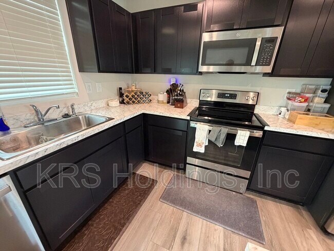 Foto del edificio - 115 C St