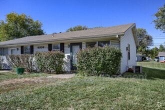 Building Photo - 6106 E 153 Terrace