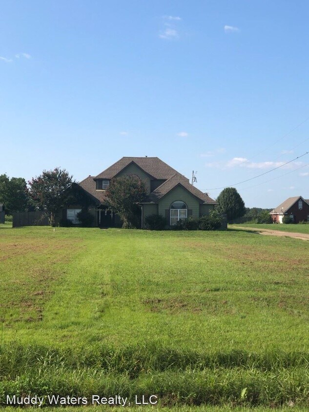 4616 Holly Springs Rd, Hernando, MS 38632 House Rental in Hernando