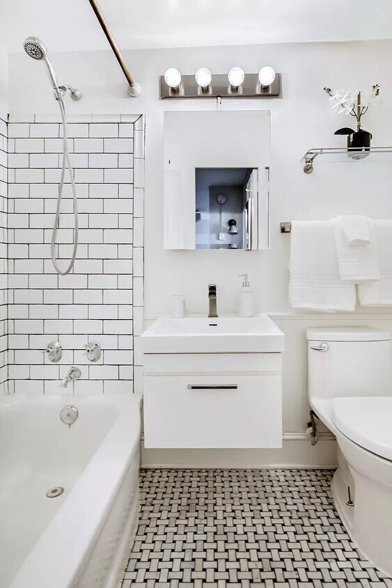 Primary Photo - 549 W 123rd St