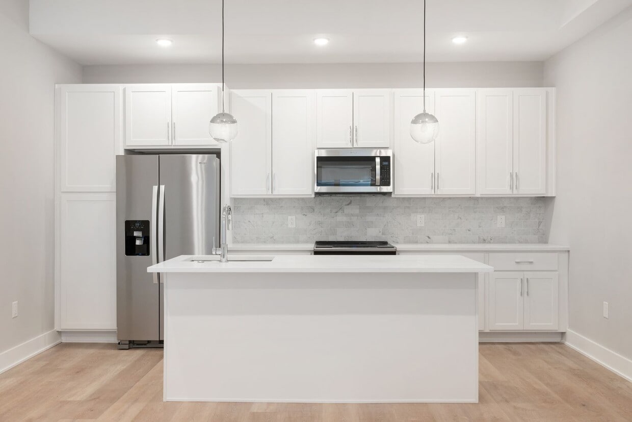 Building Photo - Washington Court (52 W)