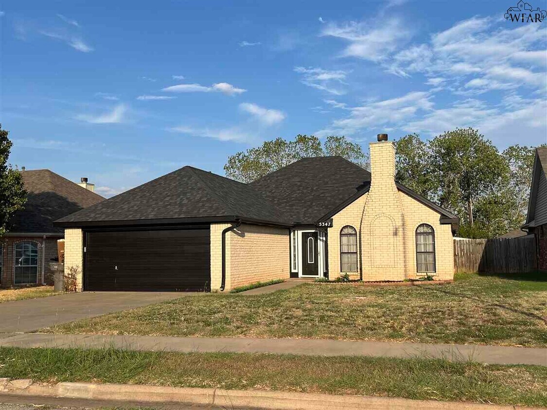 Primary Photo - 5347 Northview Dr