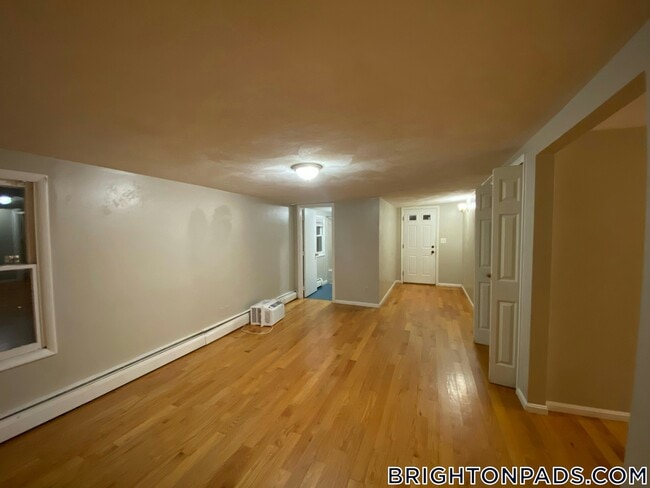 Building Photo - 27 Kelley Ct