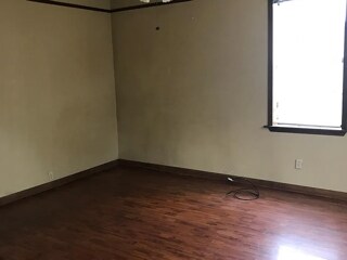 Foto del edificio - 2439 Jefferson Ave