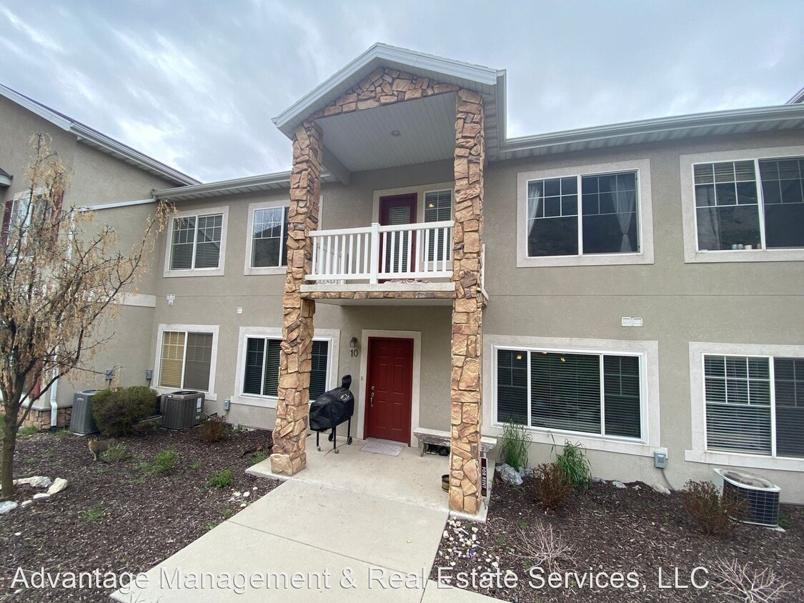 Primary Photo - 2 br, 2 bath House - 1183 Canyon Meadow Dr...