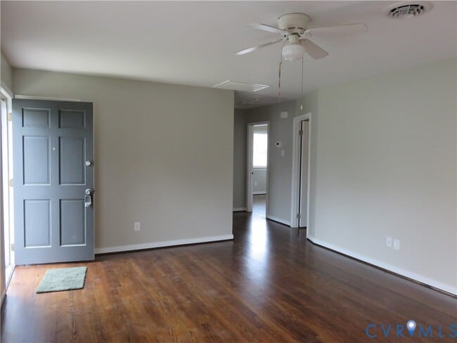 Foto del edificio - 213 North Juniper Ave