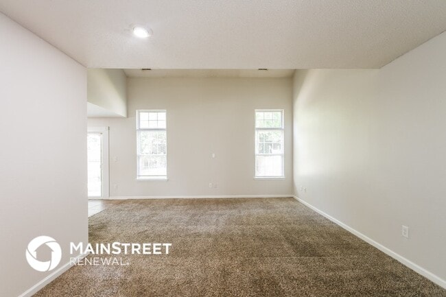 Building Photo - 4024 Village Trace Blvd