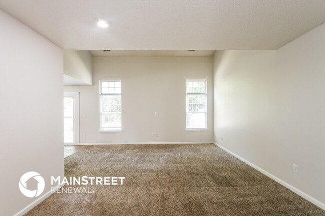 Foto del edificio - 4024 Village Trace Blvd