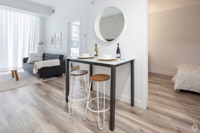 Interior Photo - Loxley Mille Carré