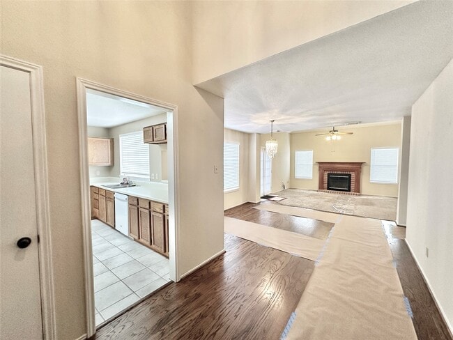 Foto del edificio - 16827 Ashbridge Ct