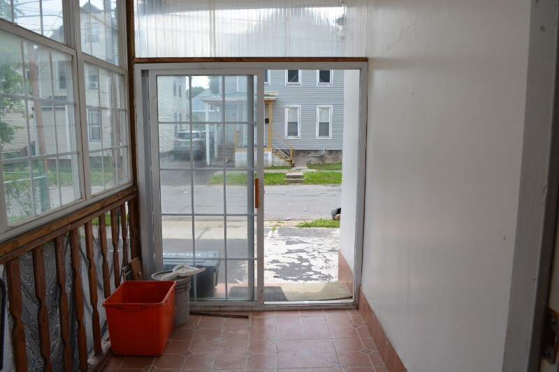 Foto principal - 1406 Neilson St