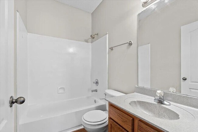 Foto del edificio - Available Now! 3 Bedroom 2 Bathroom Home i...