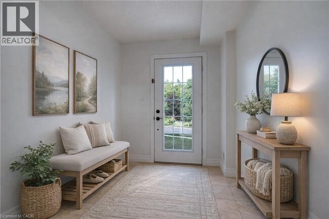 Building Photo - 43 Woolwich St