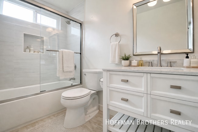 Foto del edificio - 1724 Arizona Ave