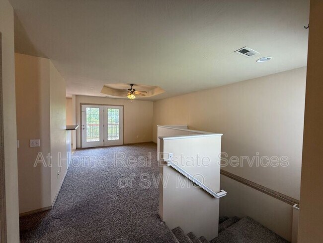 Building Photo - 4050 W Wilderness St