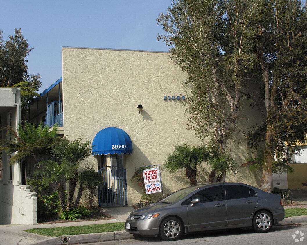 Foto del edificio - 21009 Amie Ave, Torrance, CA