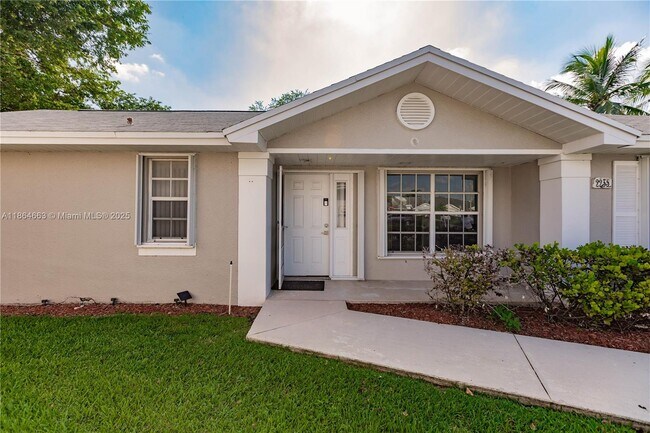 Foto del edificio - 2235 SE 6th Ct