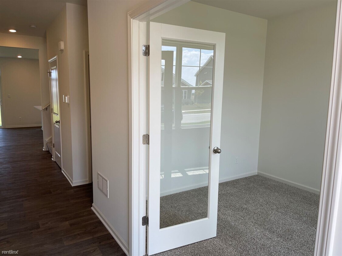 Foto del edificio - 4 br, 2.5 bath House - 7692 West 105th Place