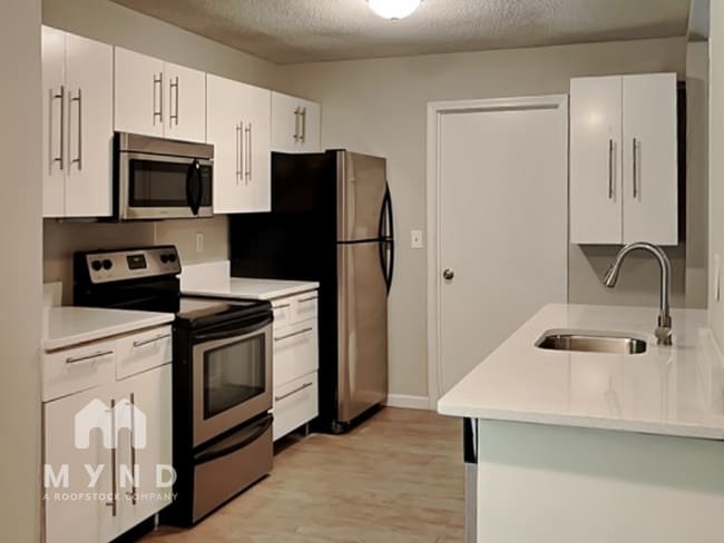Building Photo - 632 Kilkenny Cir