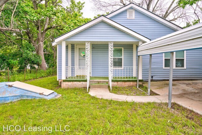 Building Photo - 3 br, 1 bath House - 1012 W Broadway St