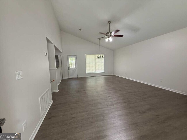 Foto del edificio - 7799 Park Ln