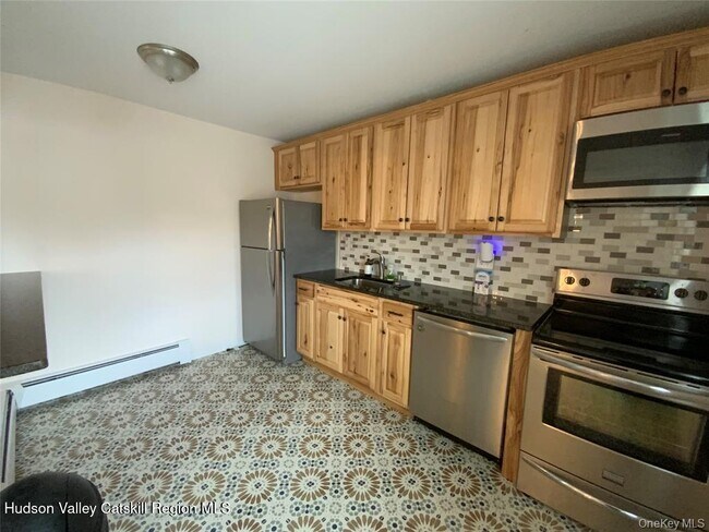 Foto del edificio - 250 Beechwood Ave