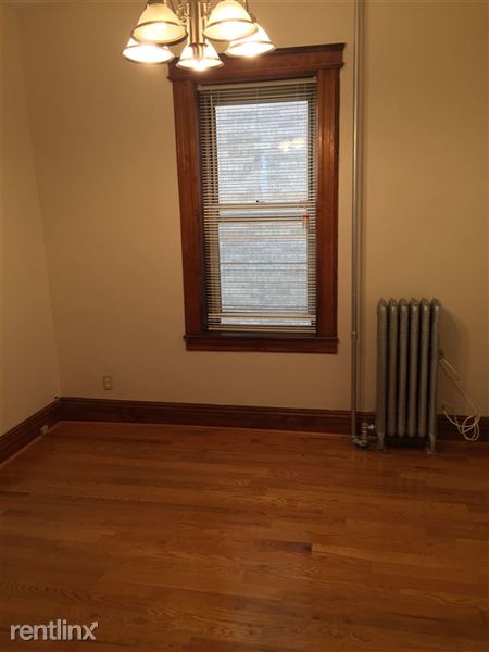 Building Photo - 2216 Steinway St