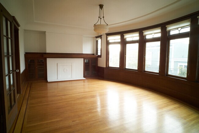 Livingroom - 3918 24th St