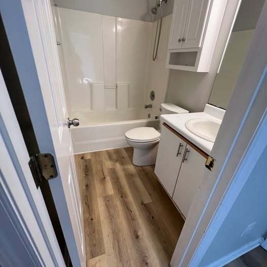 Baño de visitas - 4311 Jasmine Cove Way