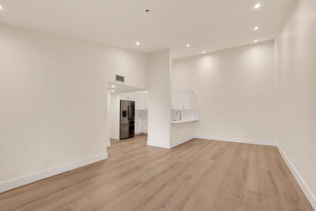 Foto del edificio - 6299 Chasewood Dr