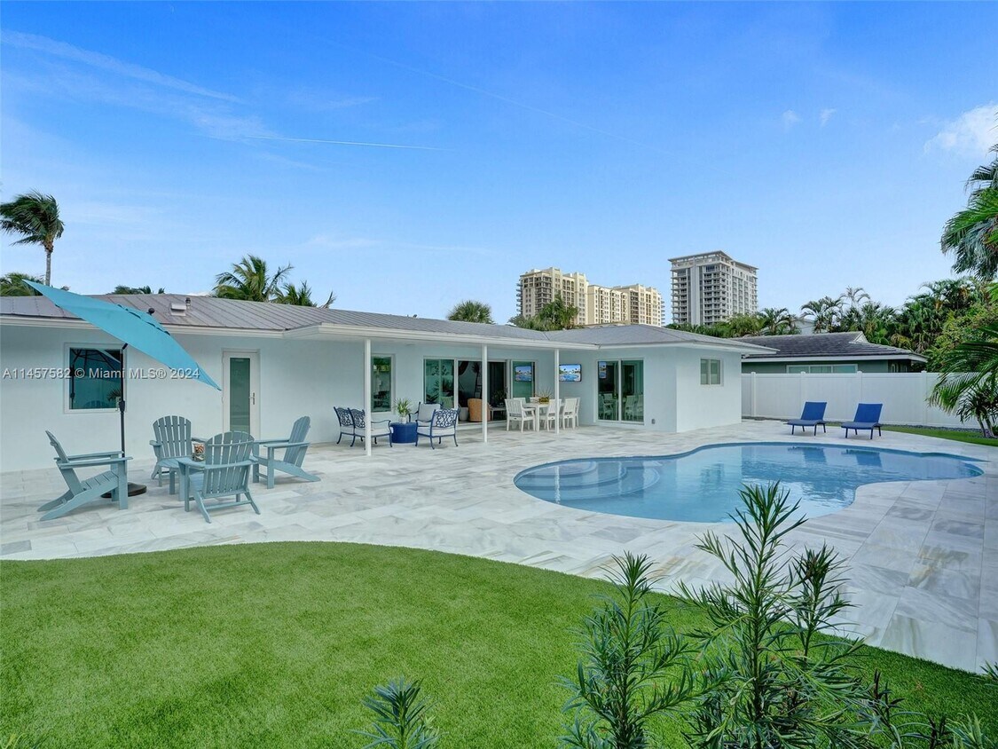 Foto principal - 1251 Morse Blvd