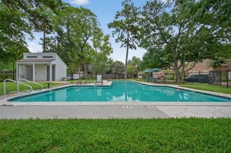 Building Photo - 12625 Memorial Dr