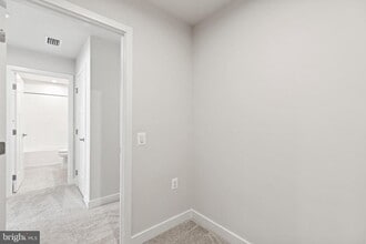 Building Photo - 4319 Southerby Dr
