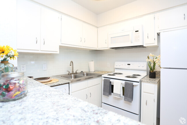 1HAB, cocina - University Place Apartments