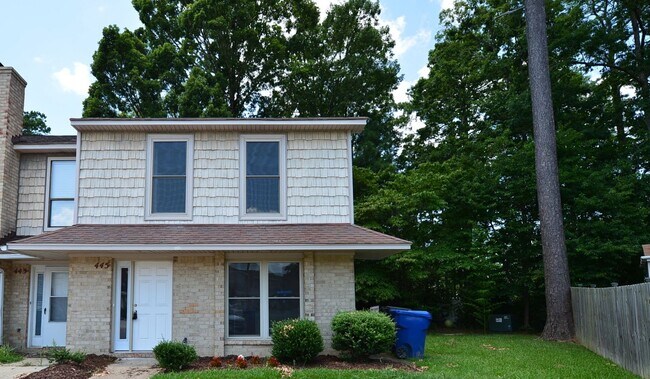 Foto del edificio - Heart of Great Neck!