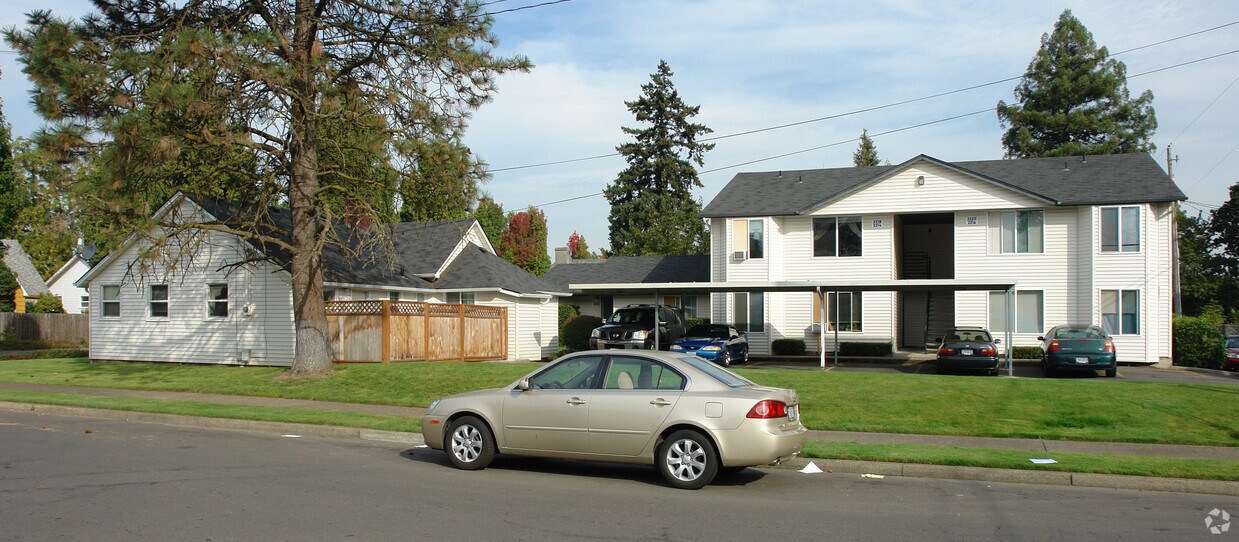 Primary Photo - 2210-2220 Liberty St NE