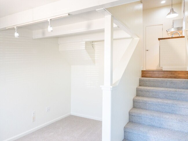 Foto del edificio - 961 Central Ave